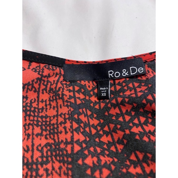 Ro & De Sleeveless Top - Picture 3 of 3